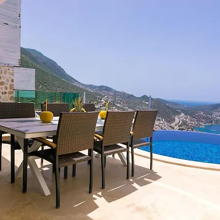 Ortakoey - Hill Villa *