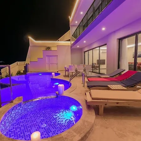 Villa Ortakoey - Hill